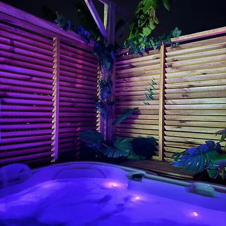 Holiday home Alsa 15 Avec Jacuzzi Privatif